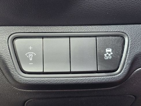 Used 2022 Kia Forte Sedan FWD image 29