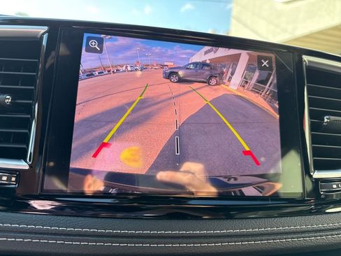 New 2026 Chrysler Pacifica Limited w/ S Appearance Package image 38