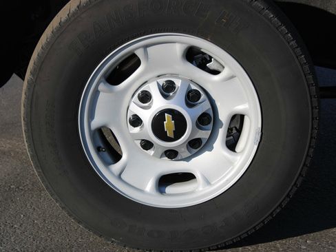 Used 2022 Chevrolet Silverado 2500 W/T w/ WT Convenience Package RWD image 27