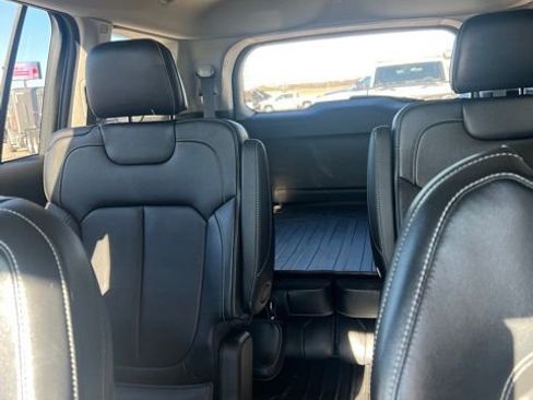 Used 2021 Jeep Grand Cherokee L Limited image 20