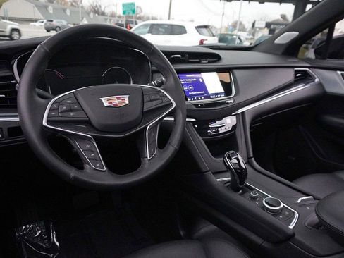 Used 2024 Cadillac XT5 Premium Luxury AWD/4WD image 32