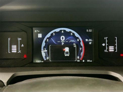 Used 2026 Toyota Tacoma SR5 RWD image 4