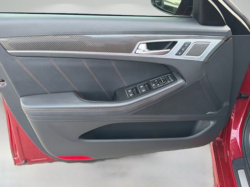 Used 2019 Genesis G80 3.3T Sport RWD image 22
