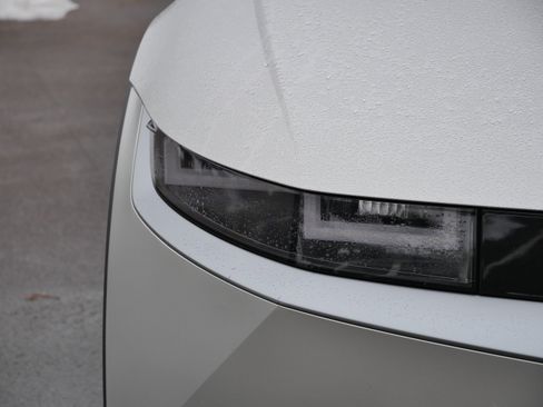 Used 2023 Hyundai Ioniq 5 SEL image 16