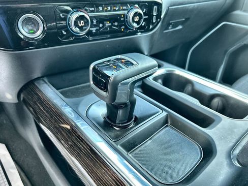 Used 2024 GMC Sierra 1500 Elevation w/ X31 Off-Road Package image 16