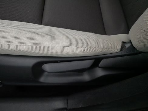 Certified 2025 Toyota Corolla LE image 20