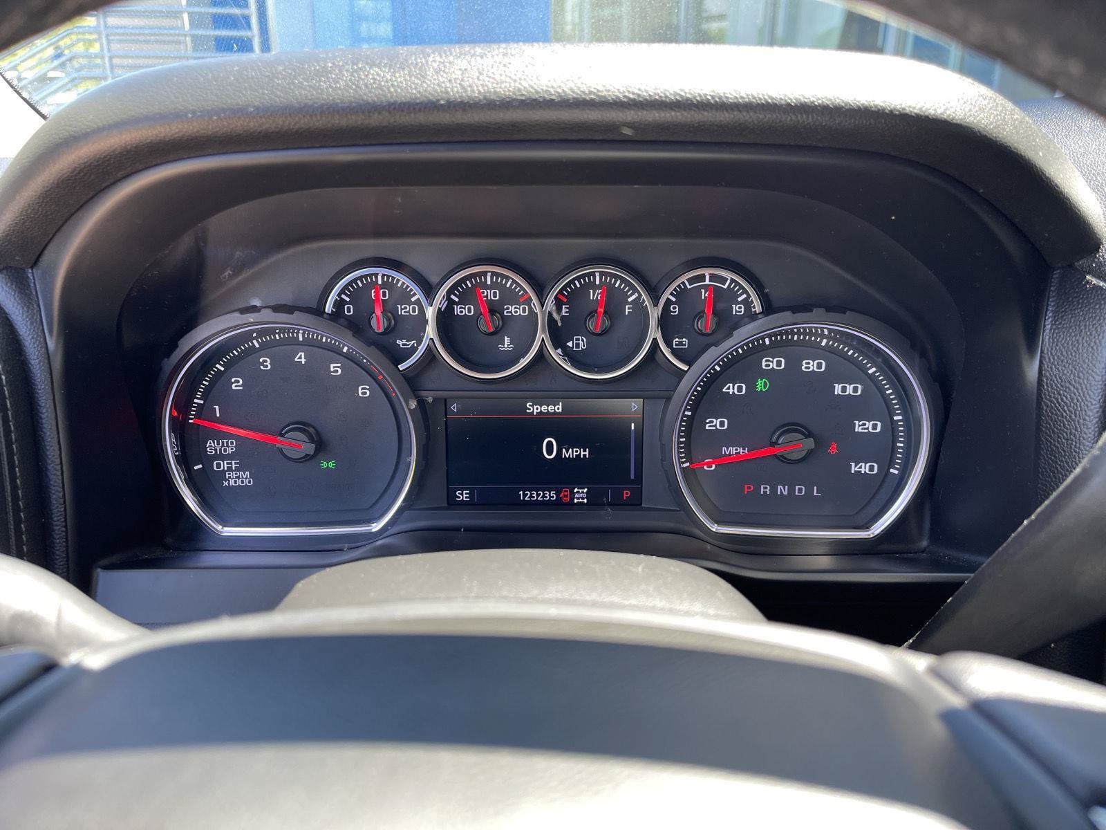 Used 2021 Chevrolet Silverado 1500 LT Trail Boss w/ Convenience Package II AWD/4WD image 24