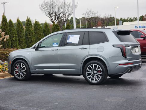 Used 2023 Cadillac XT6 Sport w/ Platinum Package image 10