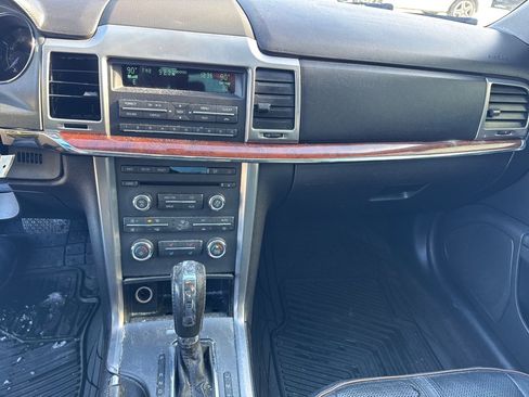 Used 2012 Lincoln MKZ image 14