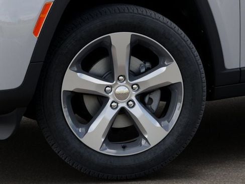 New 2026 Jeep Grand Cherokee L Limited image 8