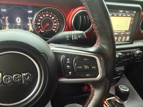 Used 2020 Jeep Gladiator Rubicon AWD/4WD image 20