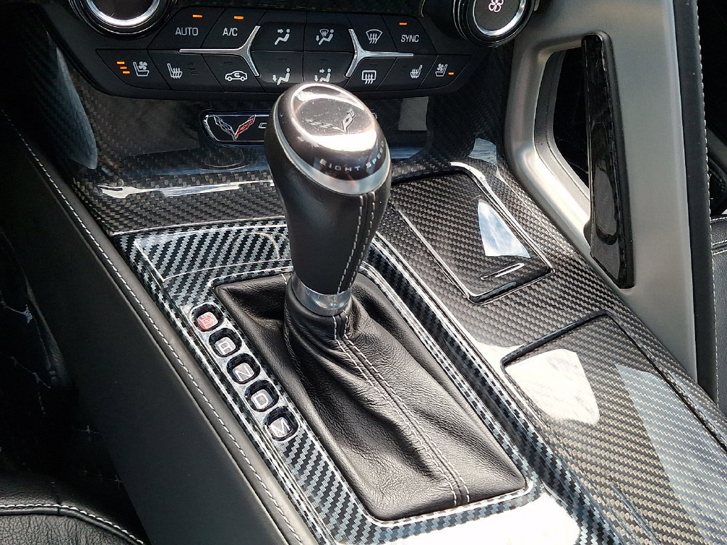 Used 2015 Chevrolet Corvette Stingray Coupe w/ 3LT Preferred Equipment Group RWD image 19