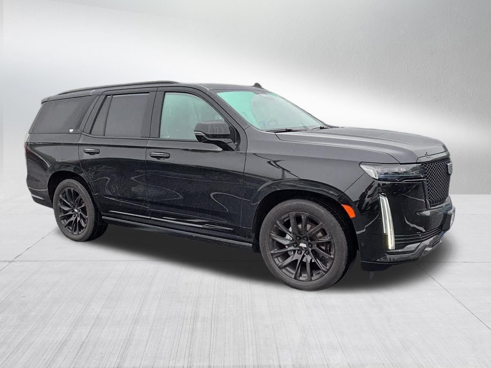 Used 2021 Cadillac Escalade Sport Platinum w/ LPO, ONYX Package AWD/4WD image 2