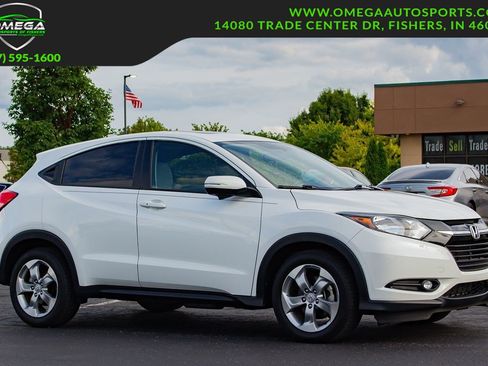 Used 2017 Honda HR-V EX image 1