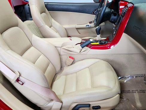 Used 2007 Chevrolet Corvette Convertible w/ Preferred Equipment Group image 21