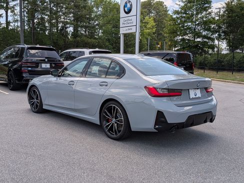 Used 2023 BMW 330i Sedan w/ M Sport Package RWD image 5