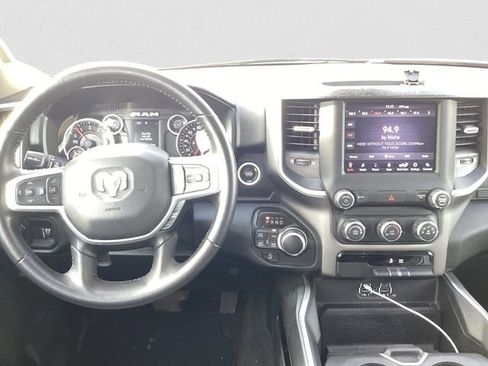 Used 2020 RAM 1500 Big Horn image 9