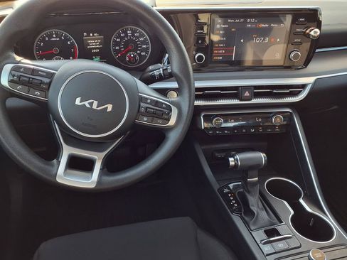 Used 2024 Kia K5 LXS FWD image 13