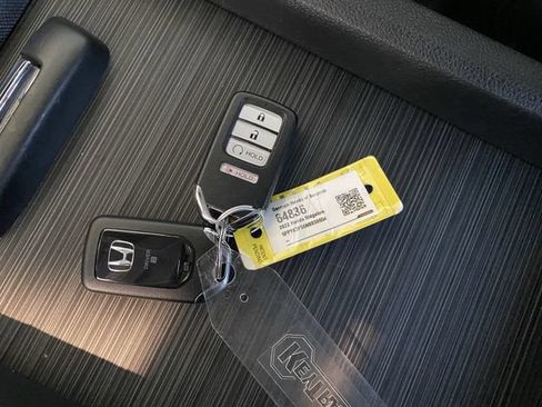 Certified 2022 Honda Ridgeline RTL image 32