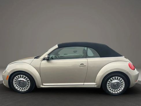 Used 2013 Volkswagen Beetle 2.5 image 15