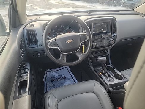 Used 2019 Chevrolet Colorado W/T w/ Custom Special Edition image 8