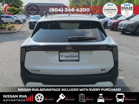 New 2025 Nissan Kicks SR image 6