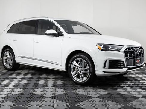 Used 2021 Audi Q7 2.0T Premium w/ Convenience Package image 10