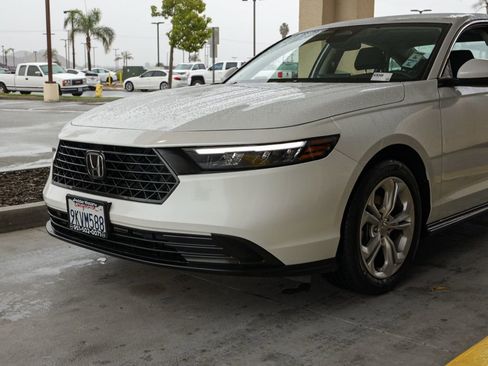 Used 2024 Honda Accord LX image 10