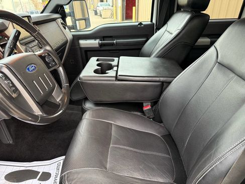 Used 2015 Ford F350 Lariat w/ Lariat Interior Package image 16