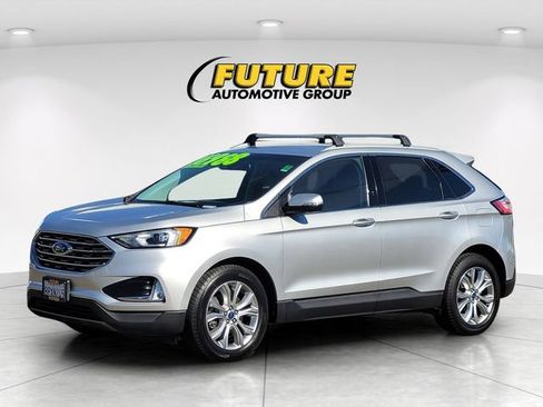 Used 2019 Ford Edge Titanium AWD/4WD image 5