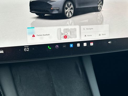 Used 2022 Tesla Model Y Long Range AWD/4WD image 20