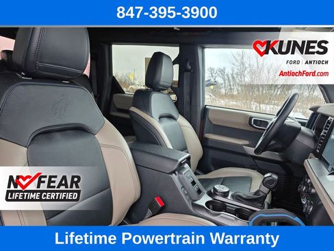 Used 2023 Ford Bronco Wildtrak image 32