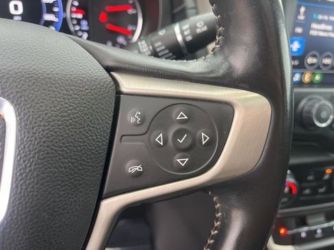 Used 2022 GMC Terrain Denali w/ Denali Premium Package image 22