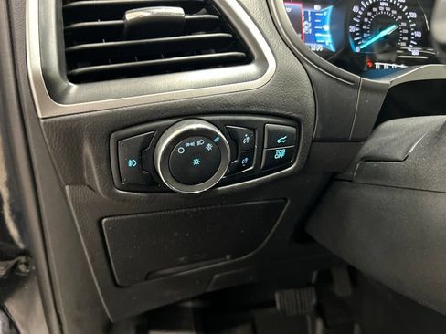Certified 2024 Ford Edge SEL w/ Convenience Package AWD/4WD image 14