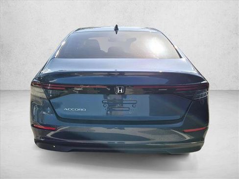 Used 2025 Honda Accord SE image 6