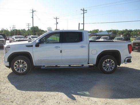 New 2026 GMC Sierra 1500 Denali AWD/4WD image 11