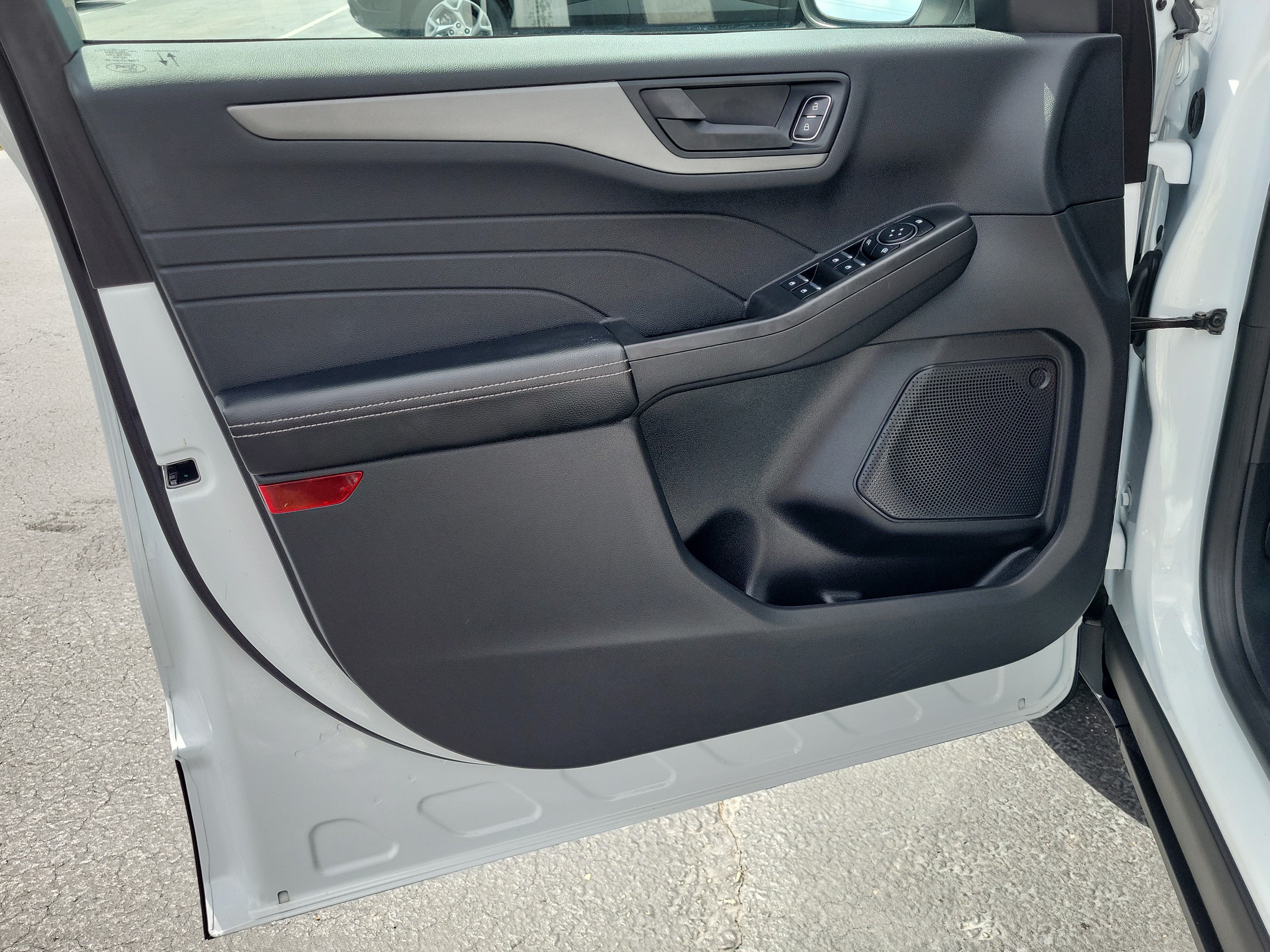 Certified 2023 Ford Escape Active w/ Tech Pack #1 FWD image 18