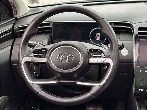 Certified 2024 Hyundai Tucson Limited image 19