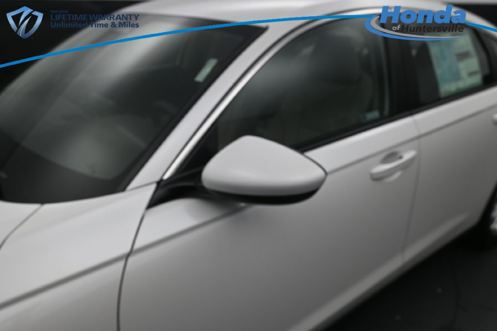 New 2026 Honda Accord LX image 15