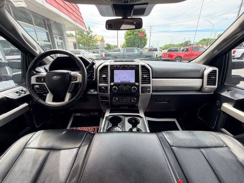 Used 2020 Ford F350 Lariat w/ Lariat Ultimate Package AWD/4WD image 37
