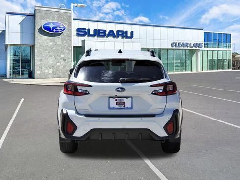 Certified 2025 Subaru Crosstrek 2.5i Limited w/ Crosstrek Mirror Package image 5