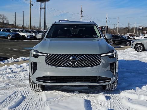 New 2026 Volvo XC90 B6 Ultra w/ Protection Package AWD/4WD image 2