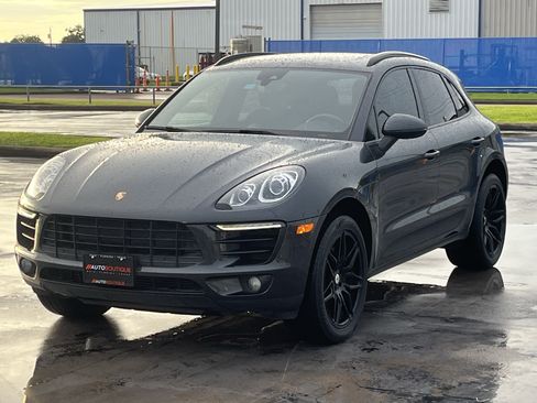 Used 2018 Porsche Macan AWD/4WD image 5