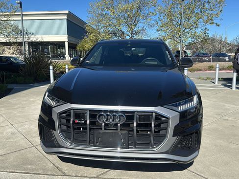 Used 2022 Audi SQ8 Prestige image 3