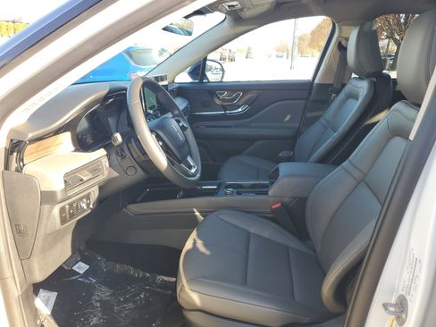 New 2026 Lincoln Corsair Reserve w/ Jet Appearance Package image 12