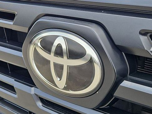 Used 2019 Toyota Tacoma SR RWD image 25