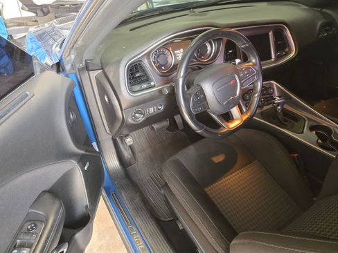 Used 2020 Dodge Challenger R/T Scat Pack w/ Dynamics Package image 4