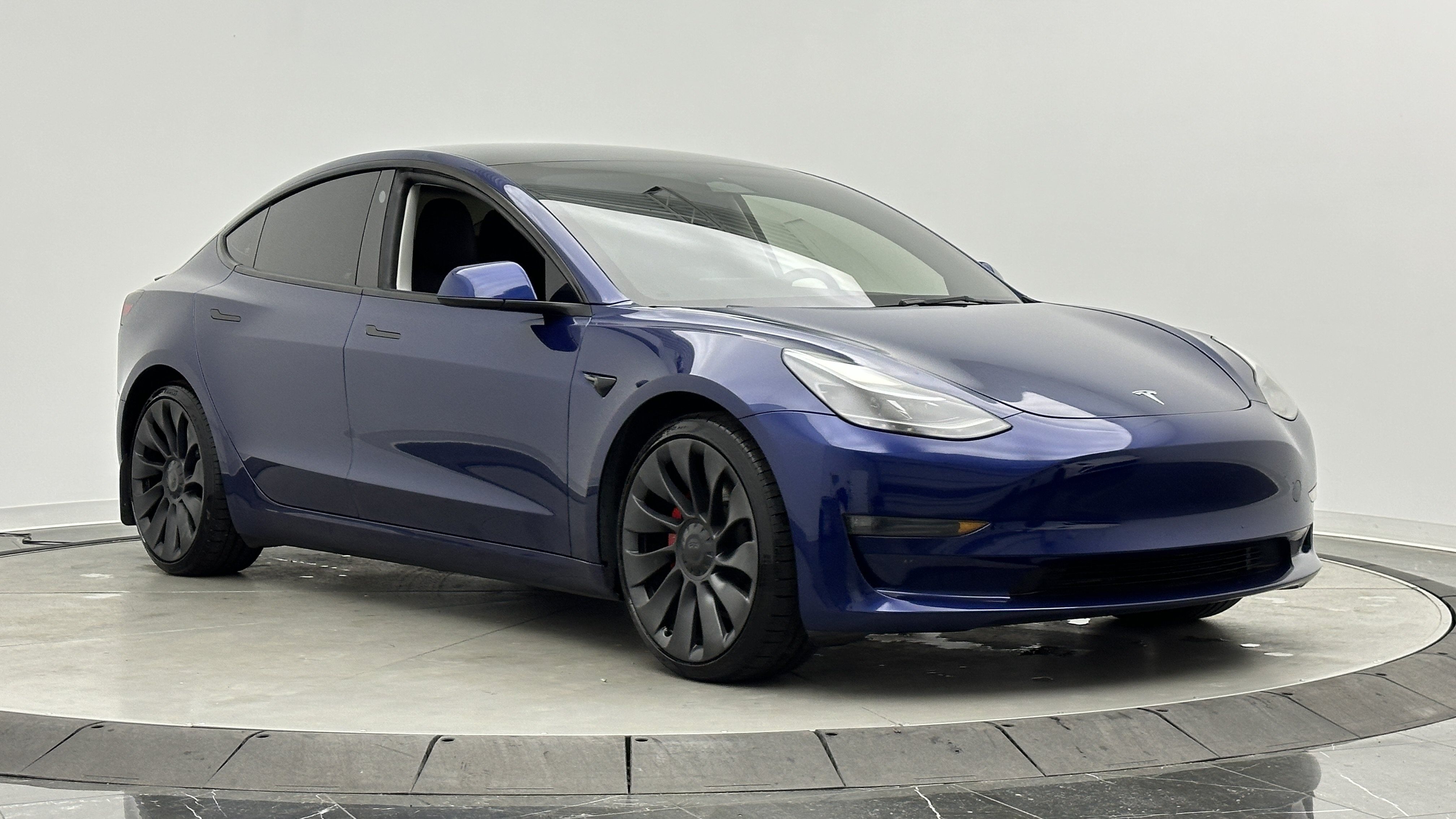 Used 2023 Tesla Model 3 Performance AWD/4WD image 3
