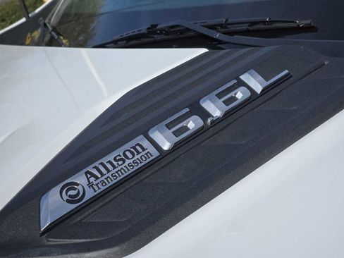 Certified 2024 Chevrolet Silverado 2500 Custom w/ Custom Value Package image 11