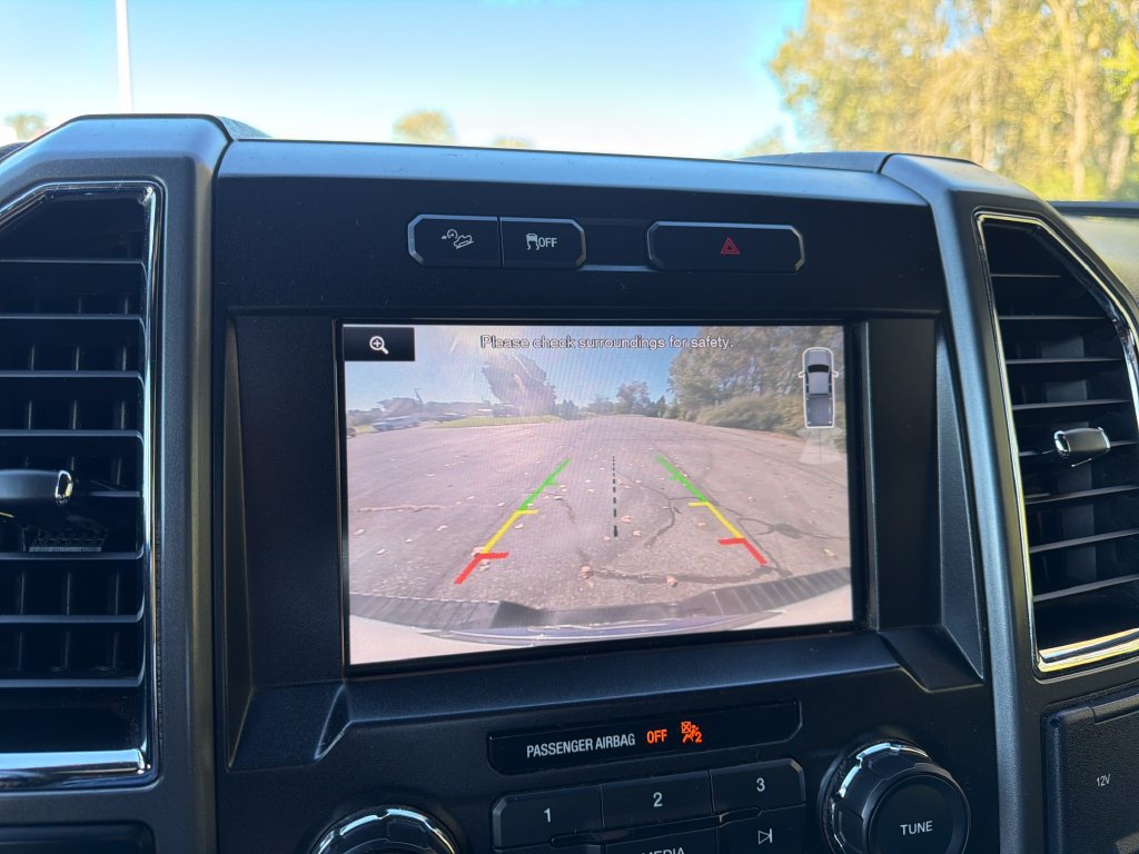 Used 2015 Ford F150 4x4 SuperCrew image 19